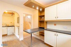 Kitchen- click for photo gallery